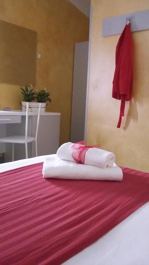 B&B Fiumicino Airport Resort Buitenkant foto