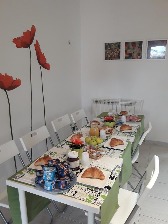 B&B Fiumicino Airport Resort Buitenkant foto